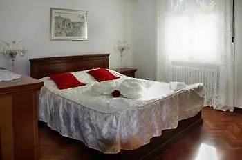 B&B Vanessa House Bed & Breakfast